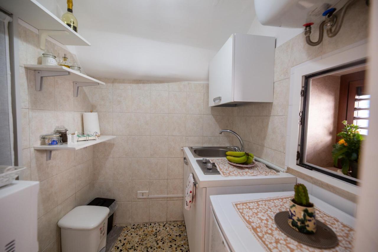 モノーポリCasa Robertoアパートメント エクステリア 写真